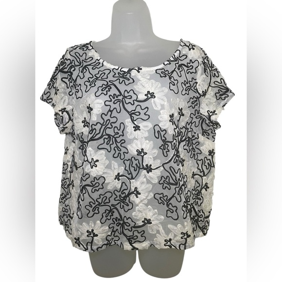 Meadow Rue Anthropologie Cherry Blossom Sheer Black White Floral Blouse Size L - Picture 4 of 6